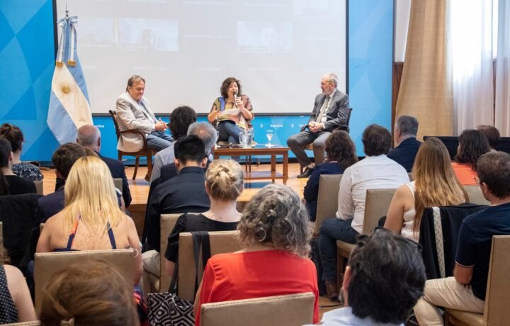 Jornada federal sobre Historia de Salud Integrada, noviembre de 2022. Imagen de contexto sobre interoperabilidad sanitaria; no muestra el sistema RISMI ni una consulta de Misiones.