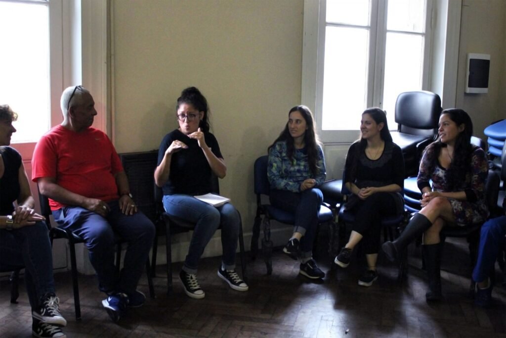 Capacitación sobre cultura e identidad sorda y señas en salud, Hospital Laura Bonaparte, Buenos Aires, febrero de 2019. Imagen ilustrativa; no corresponde a Misiones.