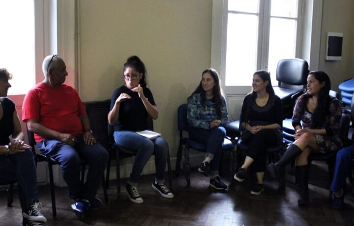 Capacitación sobre cultura e identidad sorda y señas en salud, Hospital Laura Bonaparte, Buenos Aires, febrero de 2019. Imagen ilustrativa; no corresponde a Misiones.